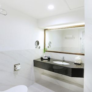 Deluxe Double or Twin Room Garden View
